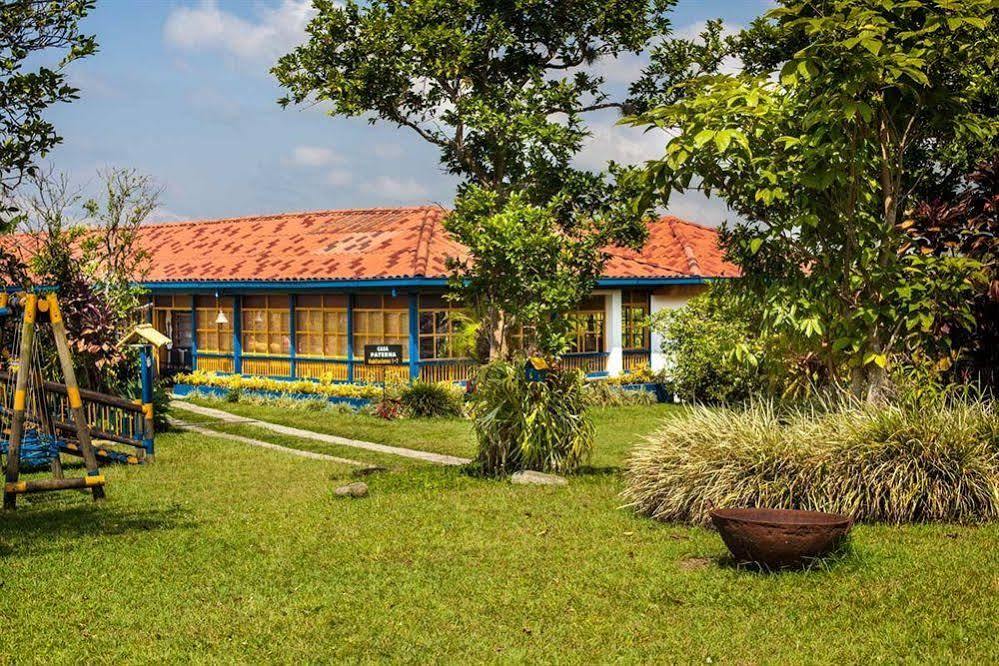 Finca Hotel Los Girasoles Montenegro Exterior photo
